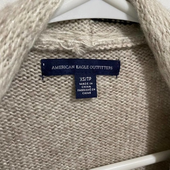 American Eagle Drape Knit Cardigan - Picture 2 of 5